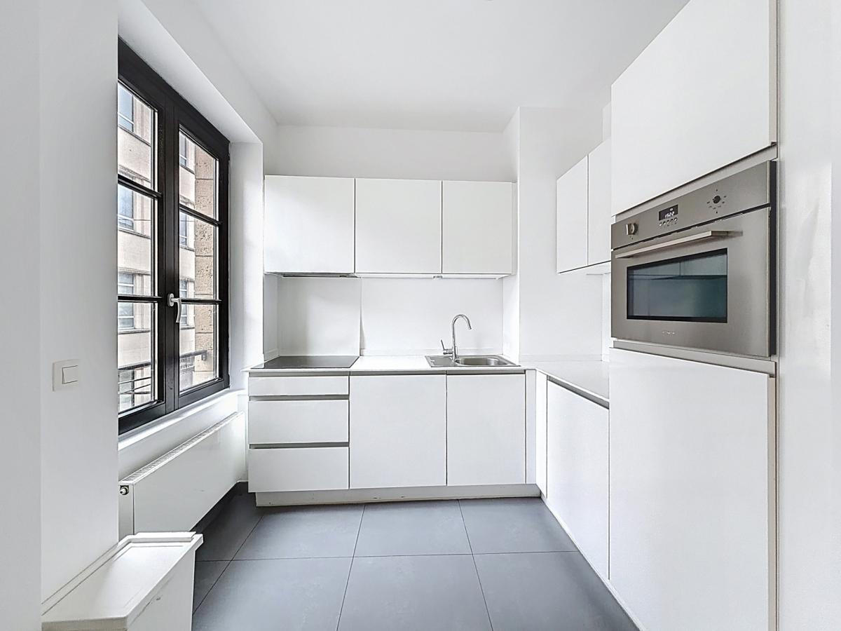 Sablon : Bel appartement 1 chambre remis à neuf