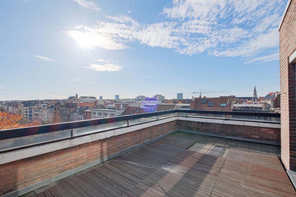 Quartier Européen: Appartement 2 ch + terrasses + parking