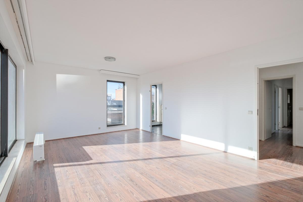 Quartier Européen: Appartement 2 ch + terrasses + parking