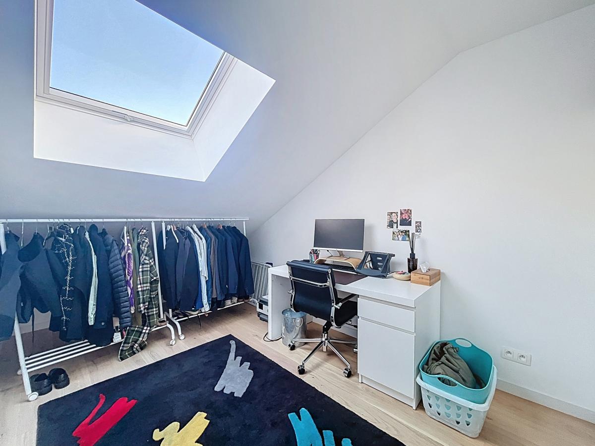 Hôtel des Monnaies : Superbe duplex penthouse meublé 3 ch.