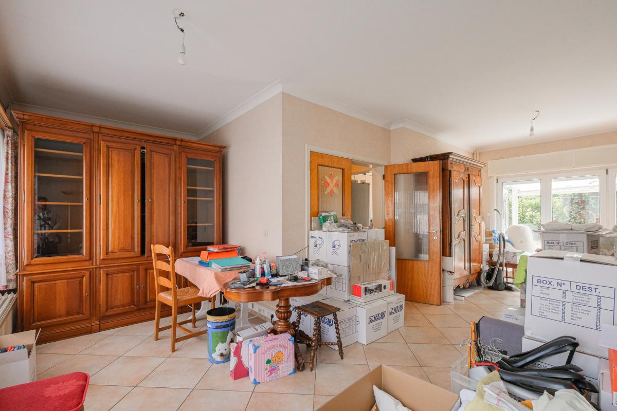 Quartier des Pêcheries: Maison 4 chambres à rafraîchir 