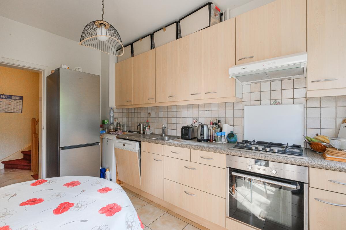 Quartier des Pêcheries: Maison 4 chambres à rafraîchir 