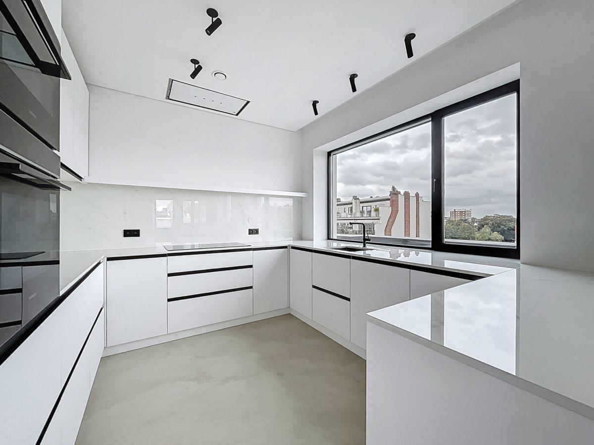 Molière : Magnifique penthouse entièrement rénové