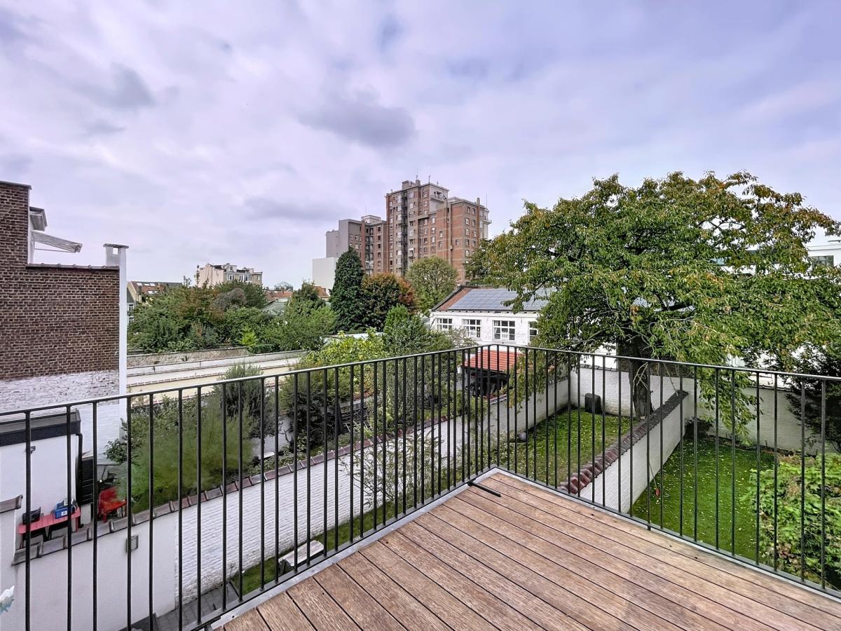Quartier Européen : Somptueux duplex 3 ch. terrasse