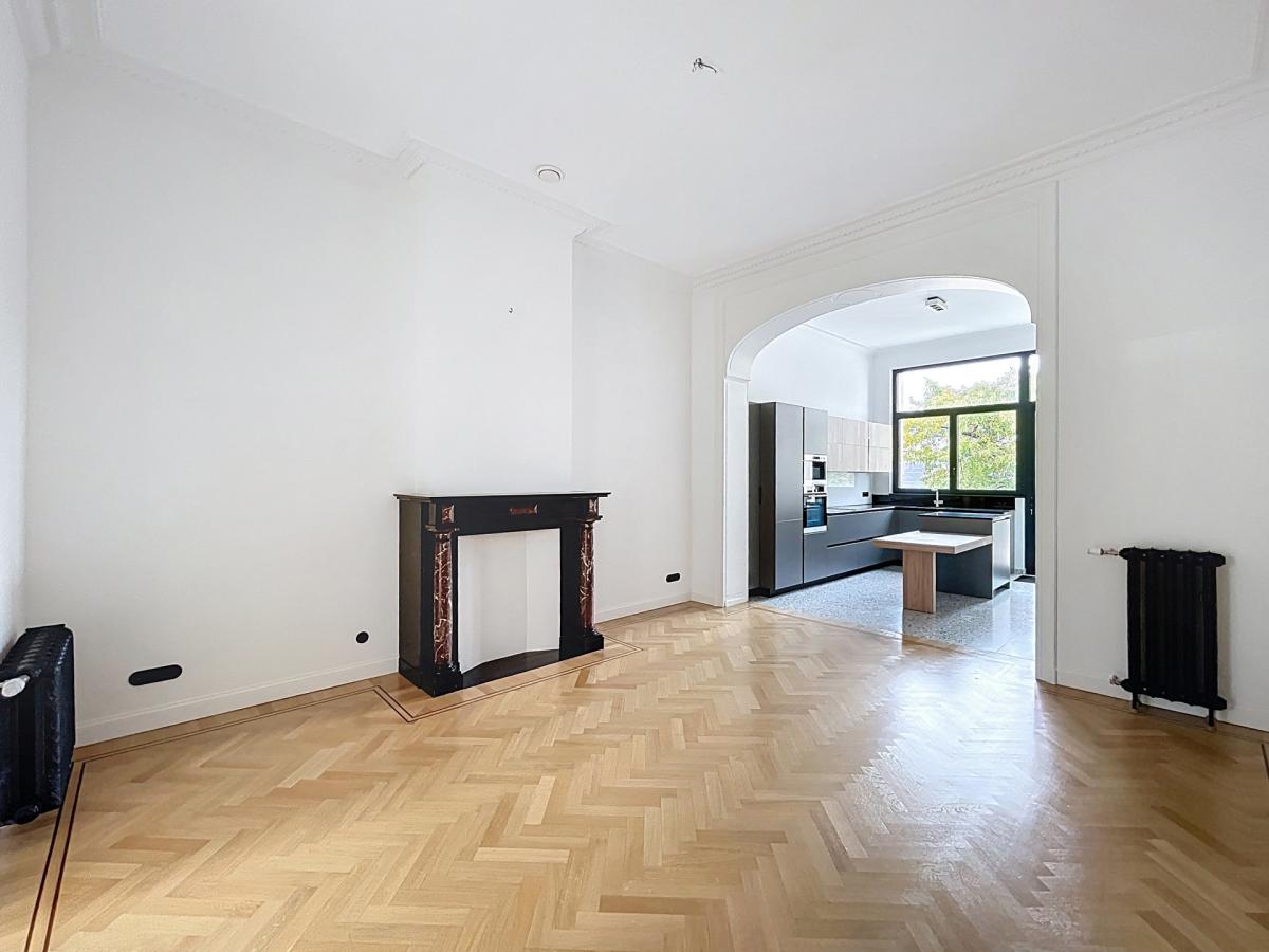 Quartier Européen : Somptueux duplex 3 ch. terrasse