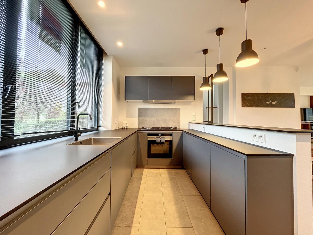 Quartier des Pêcheries - Villa de ± 240 m², jardin & garage