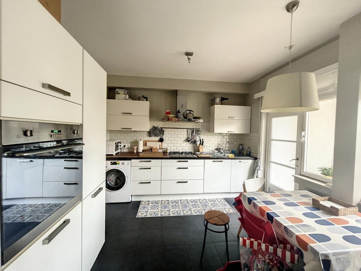 Molière : Superbe appartement deux chambres avec balcon