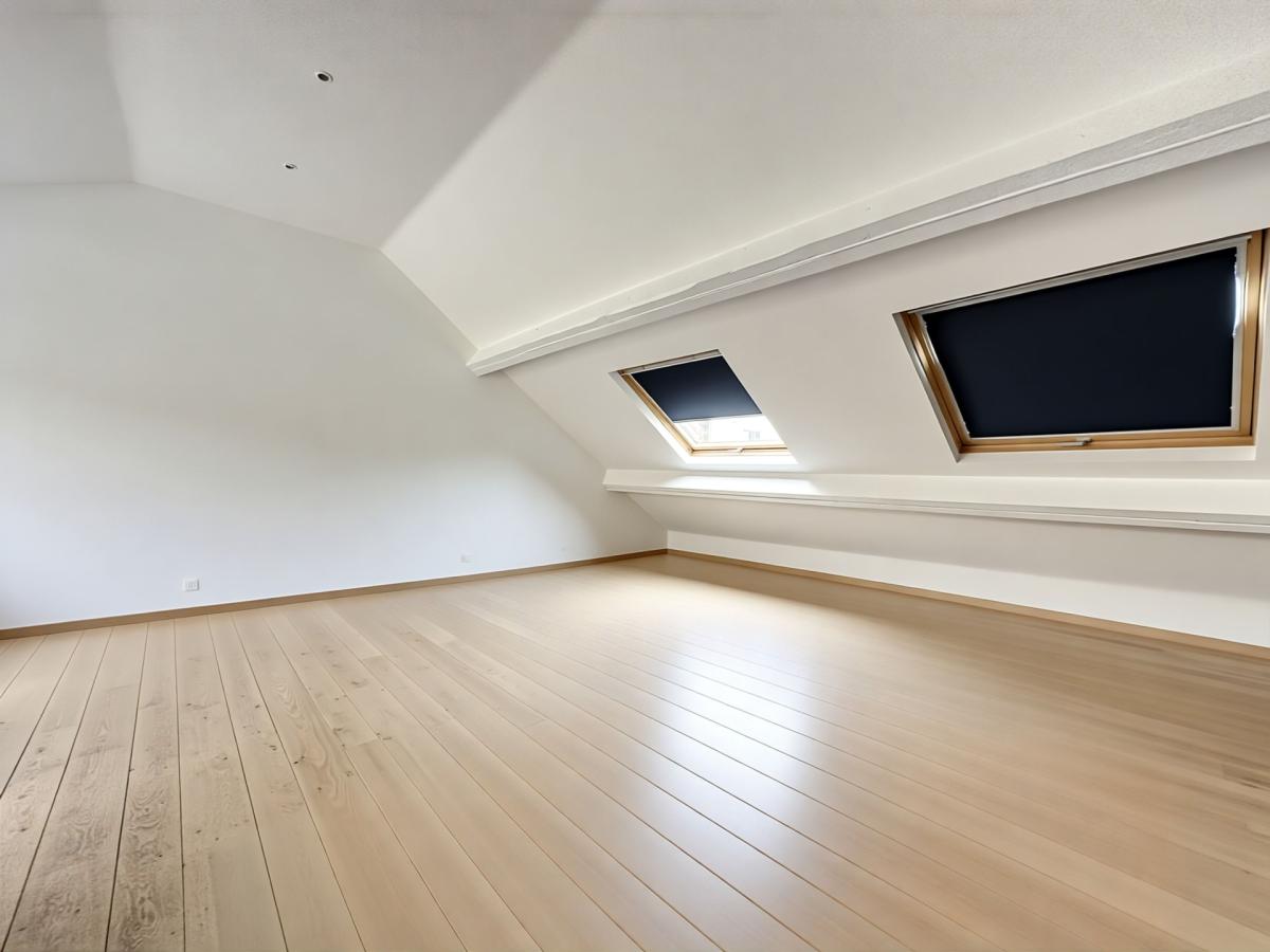 Haut de Saint-Gilles : Superbe duplex penthouse + terrasse