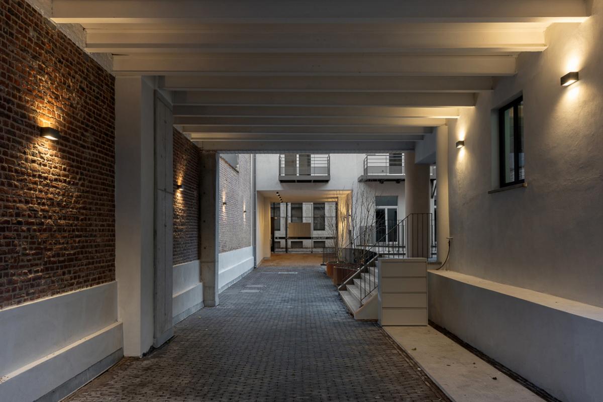 Superbe loft de 95m² + terrasse de 15m² en intérieur d'îlot