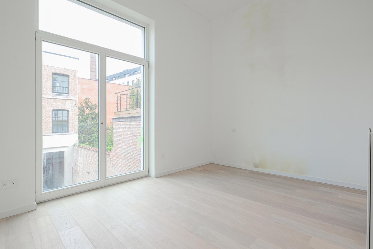 bel appartement de 73m² 1ch + terrasse ± 4m²