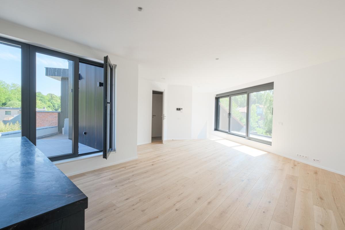 Saint Job/Lycée Français duplex 145m² 3ch + 2 terrasses