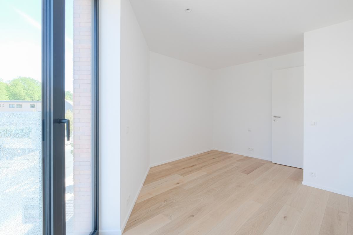 Saint Job/Lycée Français duplex 145m² 3ch + 2 terrasses