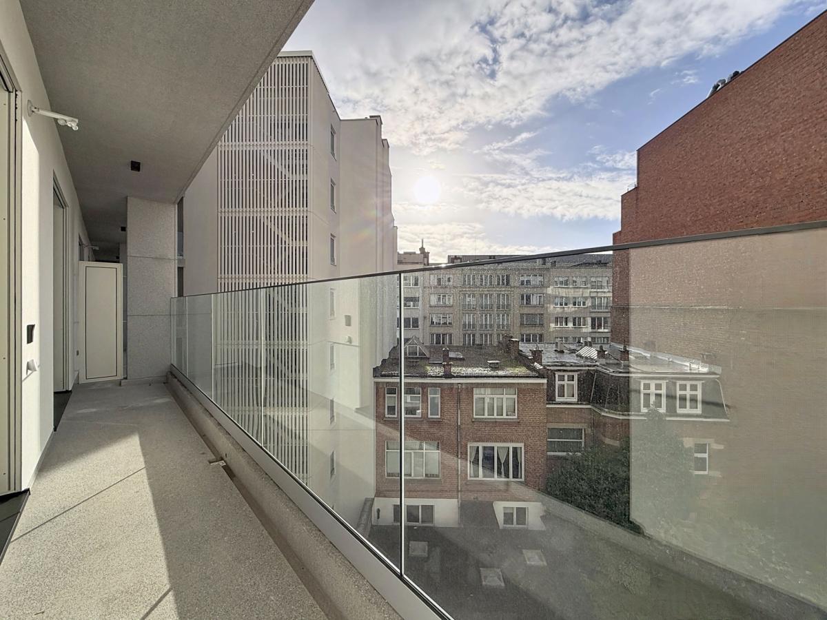 Metropolitan /Abbaye de la Cambre : Sublime appartement neuf