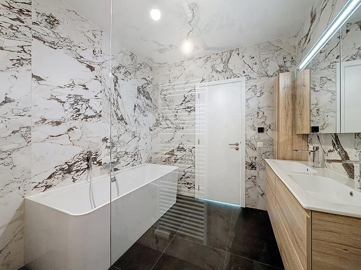 Metropolitan /Abbaye de la Cambre : Sublime appartement neuf