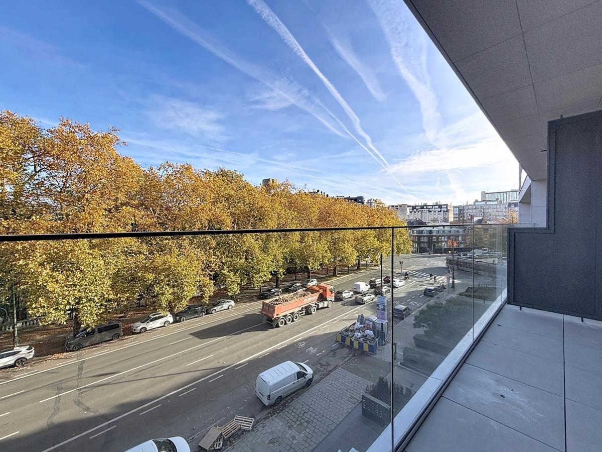 Metropolitan /Abbaye de la Cambre : Sublime appartement neuf