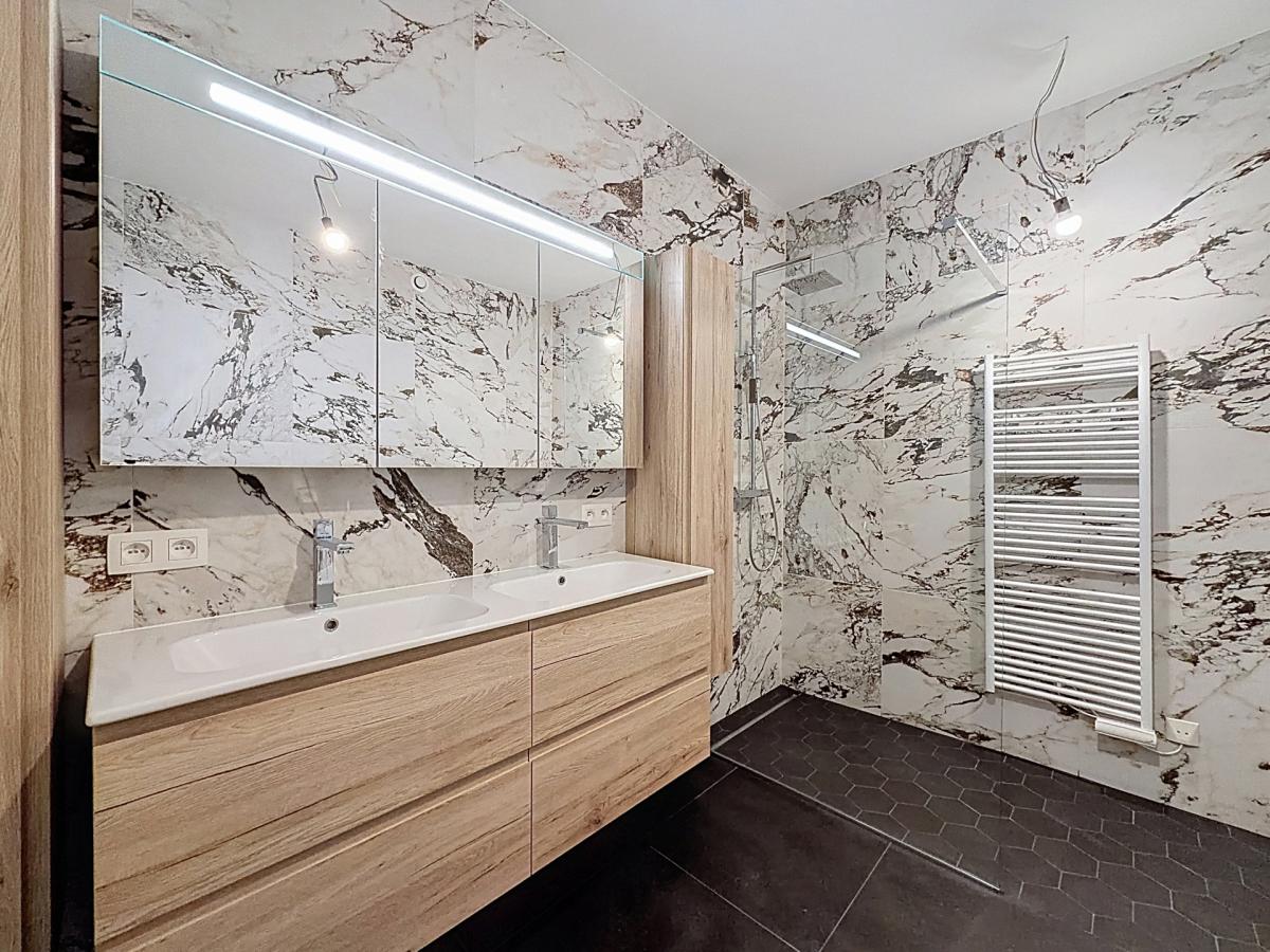 Metropolitan /Abbaye de la Cambre : Sublime appartement neuf