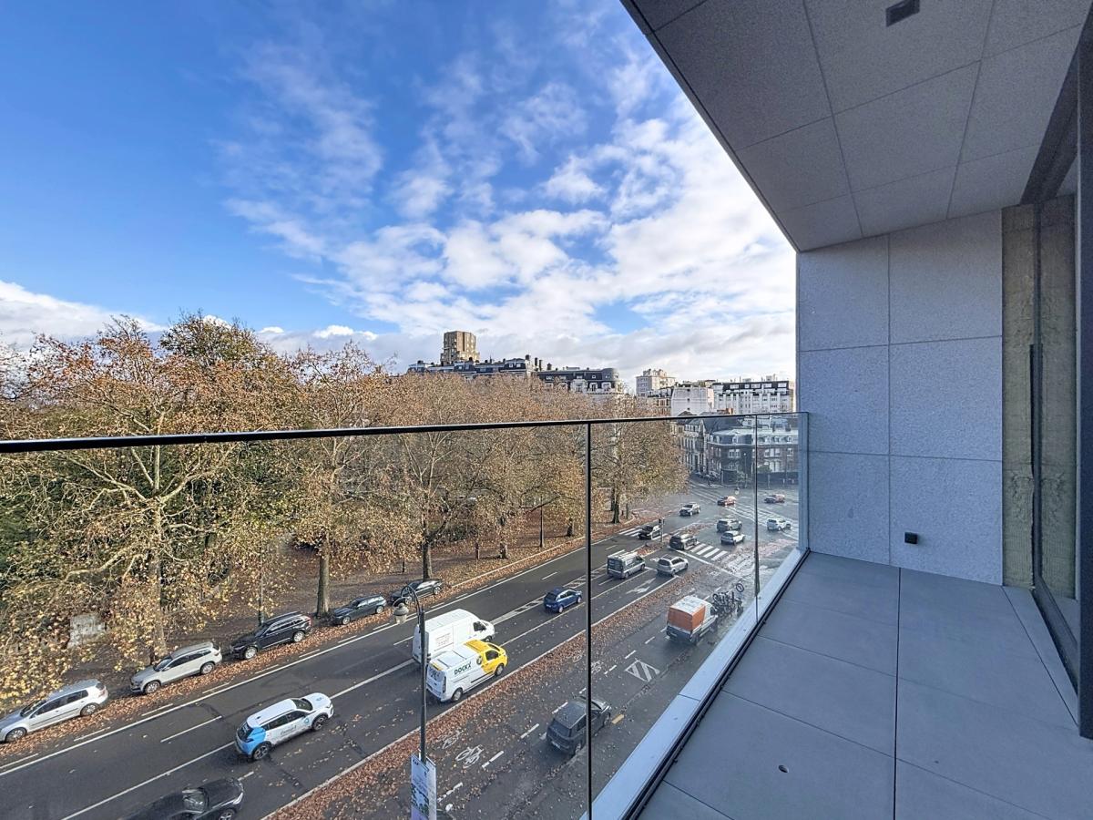 Metropolitan /Abbaye de la Cambre : Sublime appartement neuf