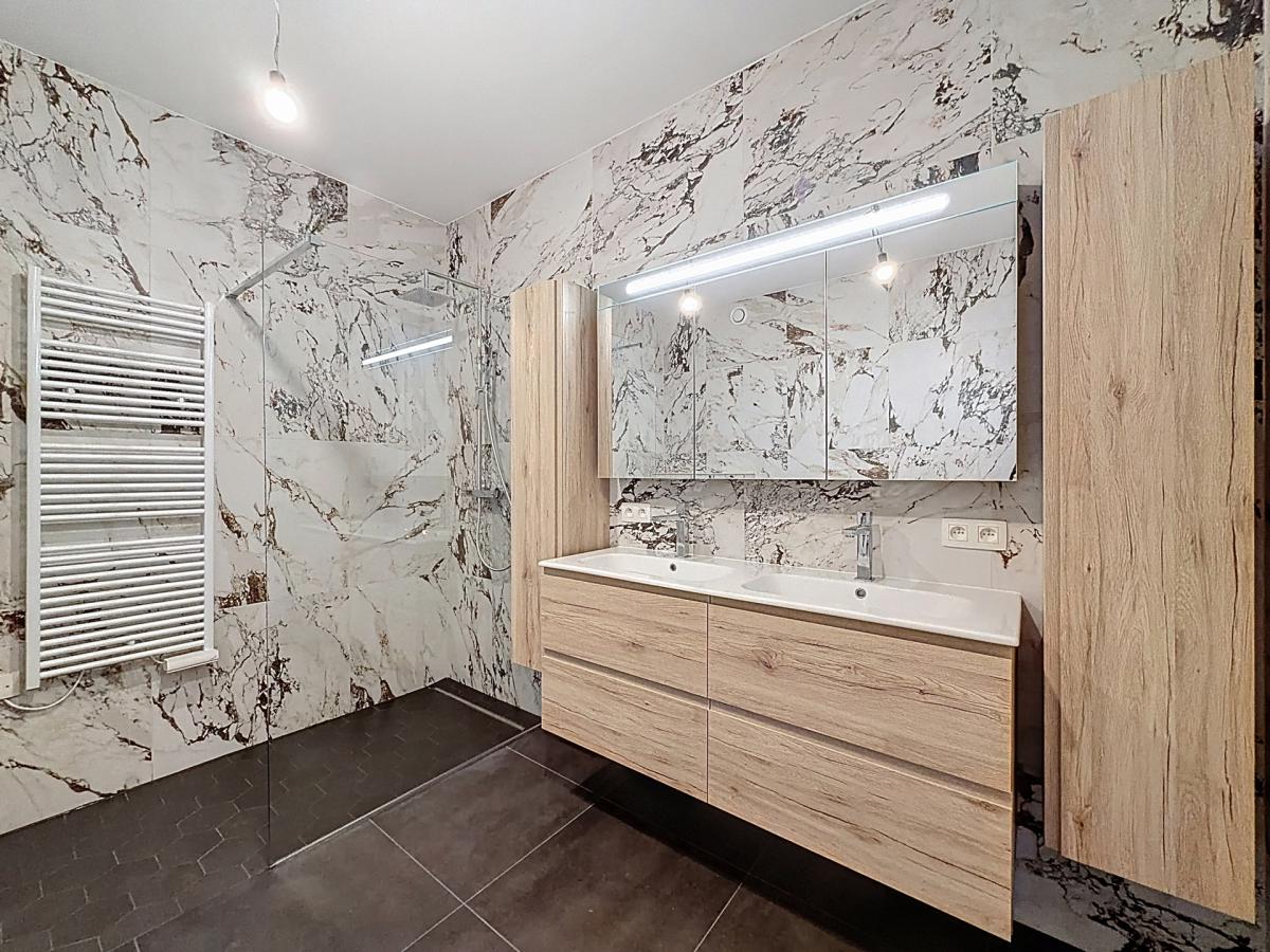 Metropolitan /Abbaye de la Cambre : Sublime appartement neuf