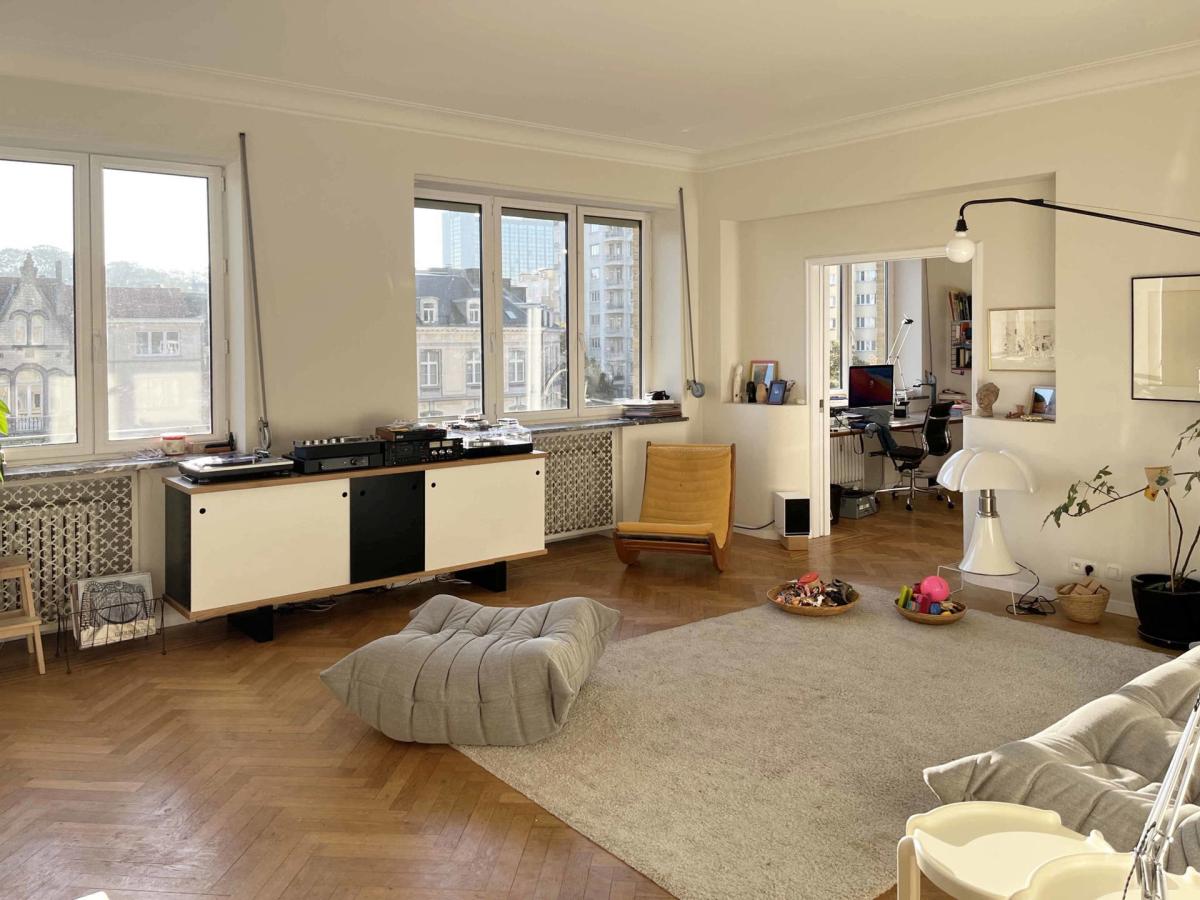 Cambre/ Etoile: Magnifique appartement 2 chambres + bureau 