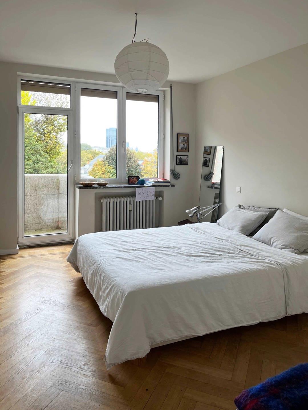 Cambre/ Etoile: Magnifique appartement 2 chambres + bureau 