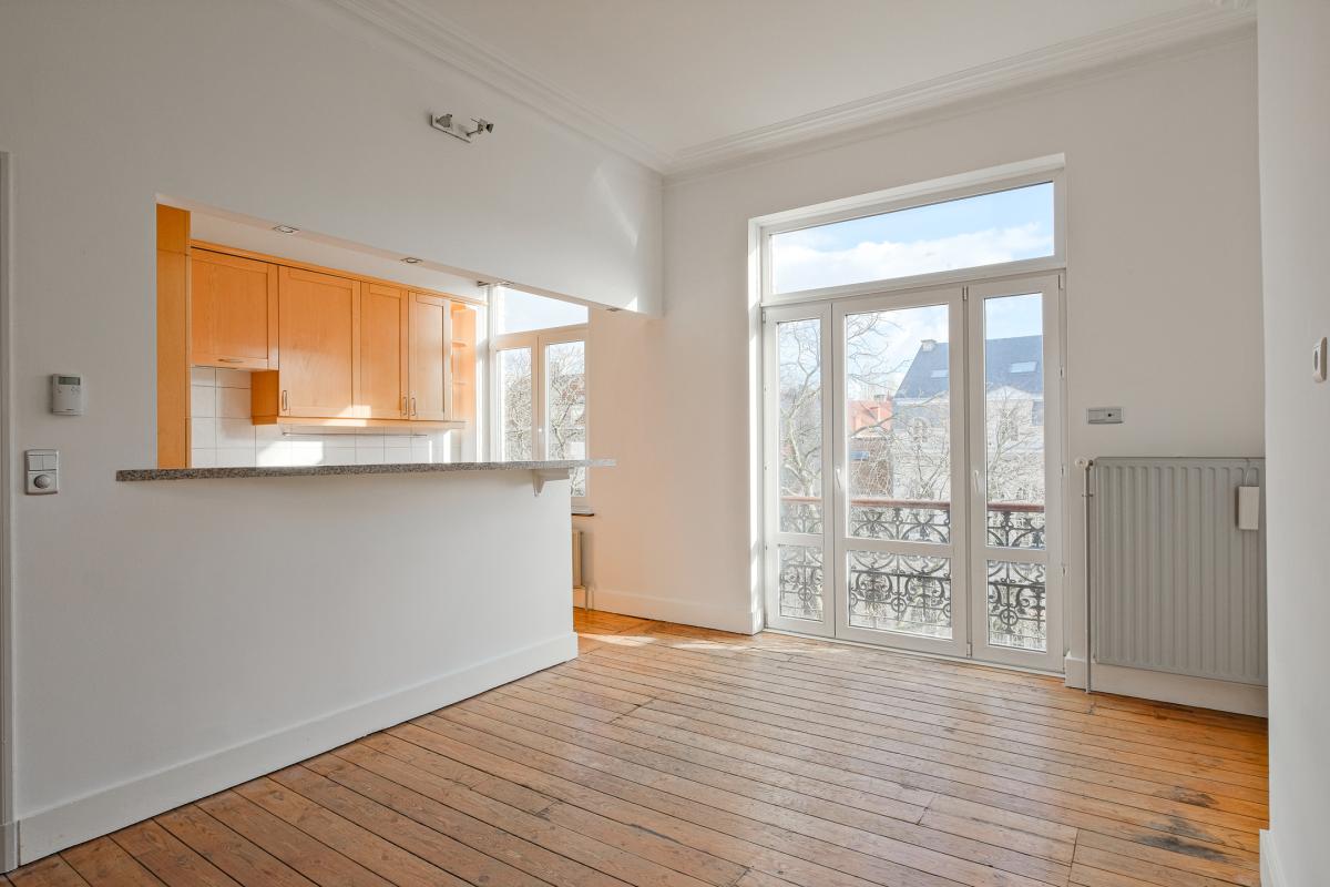 Lepoutre : Penthouse duplex 2 chambres, bureau et terrasses