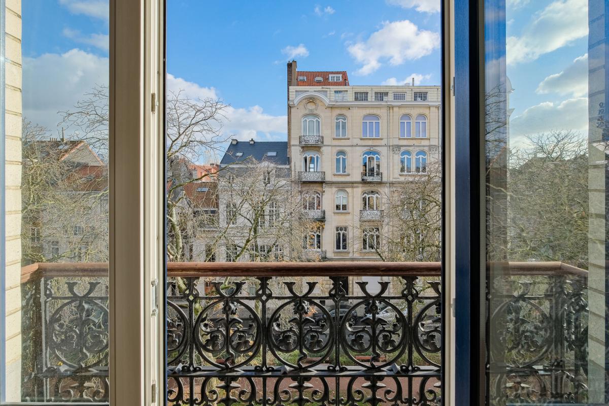 Lepoutre : Penthouse duplex 2 chambres, bureau et terrasses