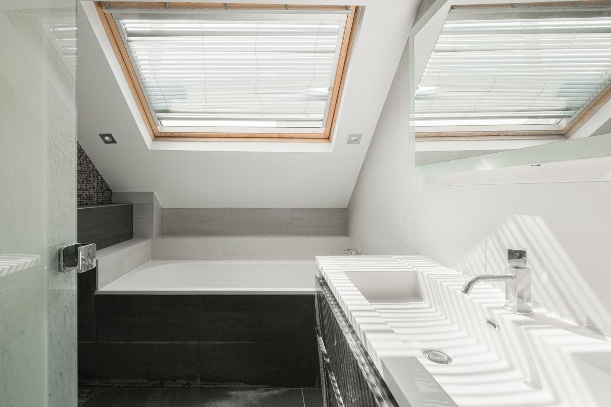 Lepoutre : Penthouse duplex 2 chambres, bureau et terrasses