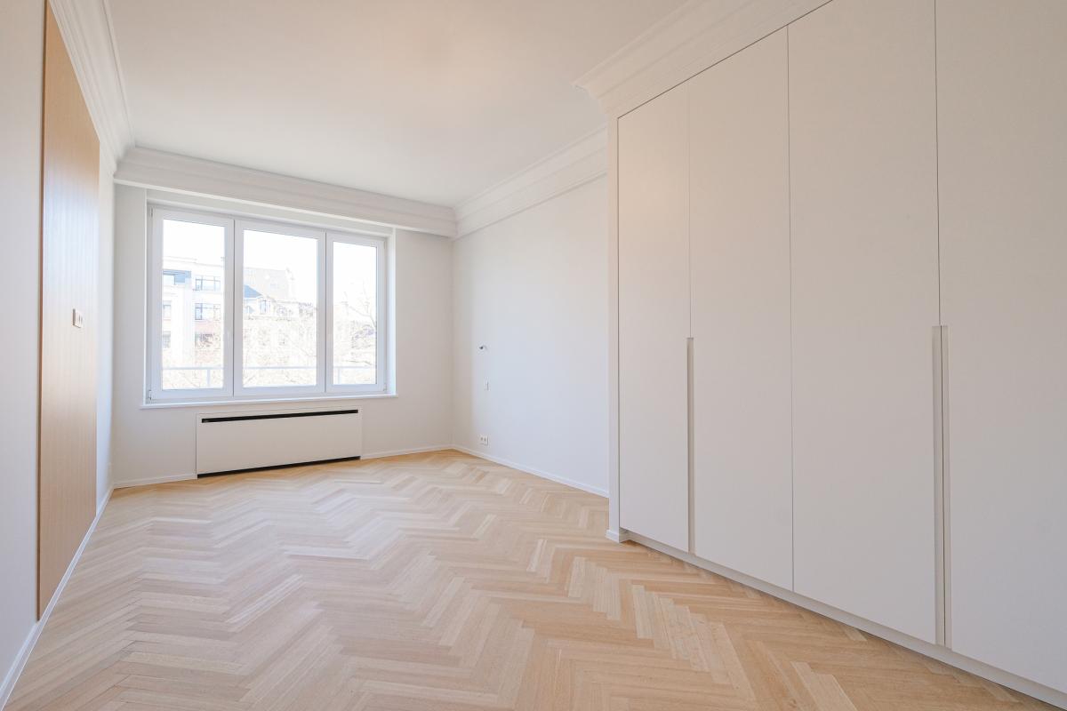 Collège Saint-Michel/Montgomery - appart  2ch + terrasse