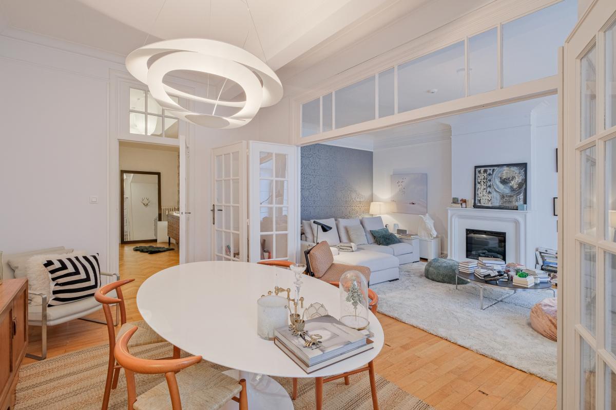 Place Brugmann: Magnifique appartement 2 chambres + 2 sdb