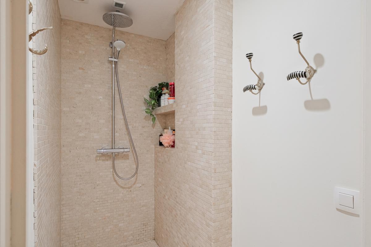 Place Brugmann: Magnifique appartement 2 chambres + 2 sdb