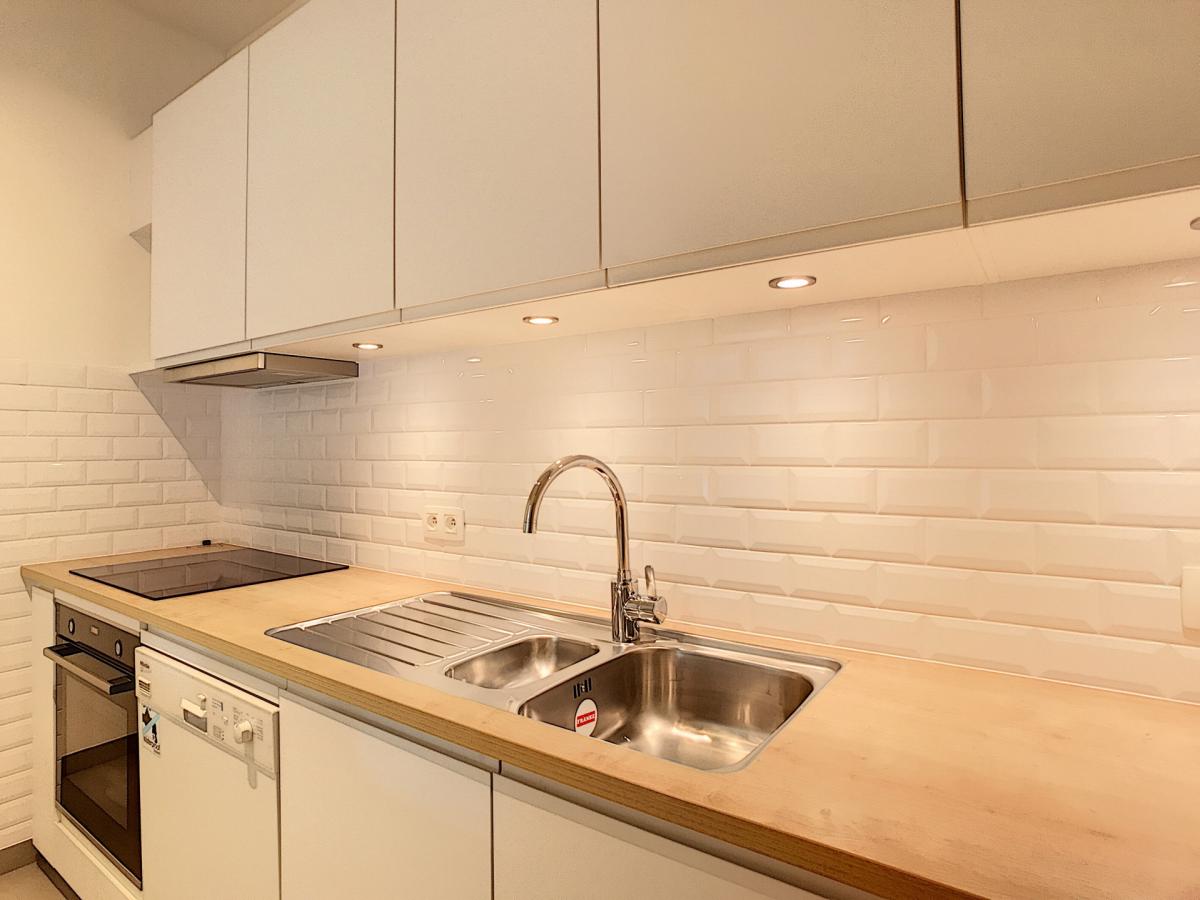 Place Brugmann : Très bel appartement de 3 ch. + terrasse