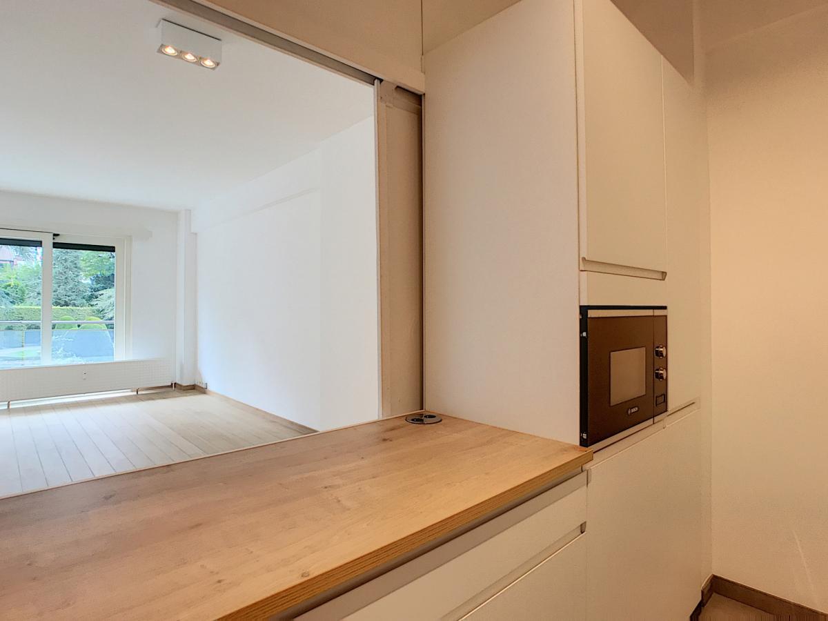 Place Brugmann : Très bel appartement de 3 ch. + terrasse