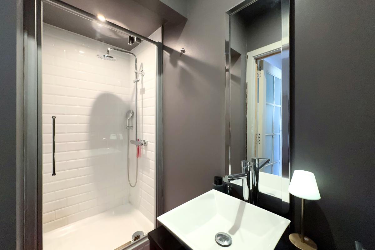 Pl. Stéphanie, superbe appartement 3 chambres + garage