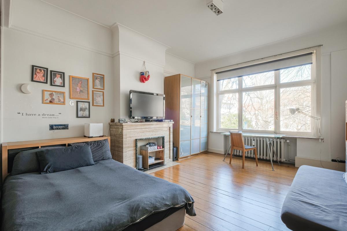 Pl. Stéphanie, superbe appartement 3 chambres + garage