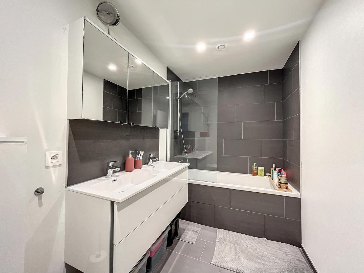 Les Balcons - Thiry : Bel appartement 2 chambres + terrasse