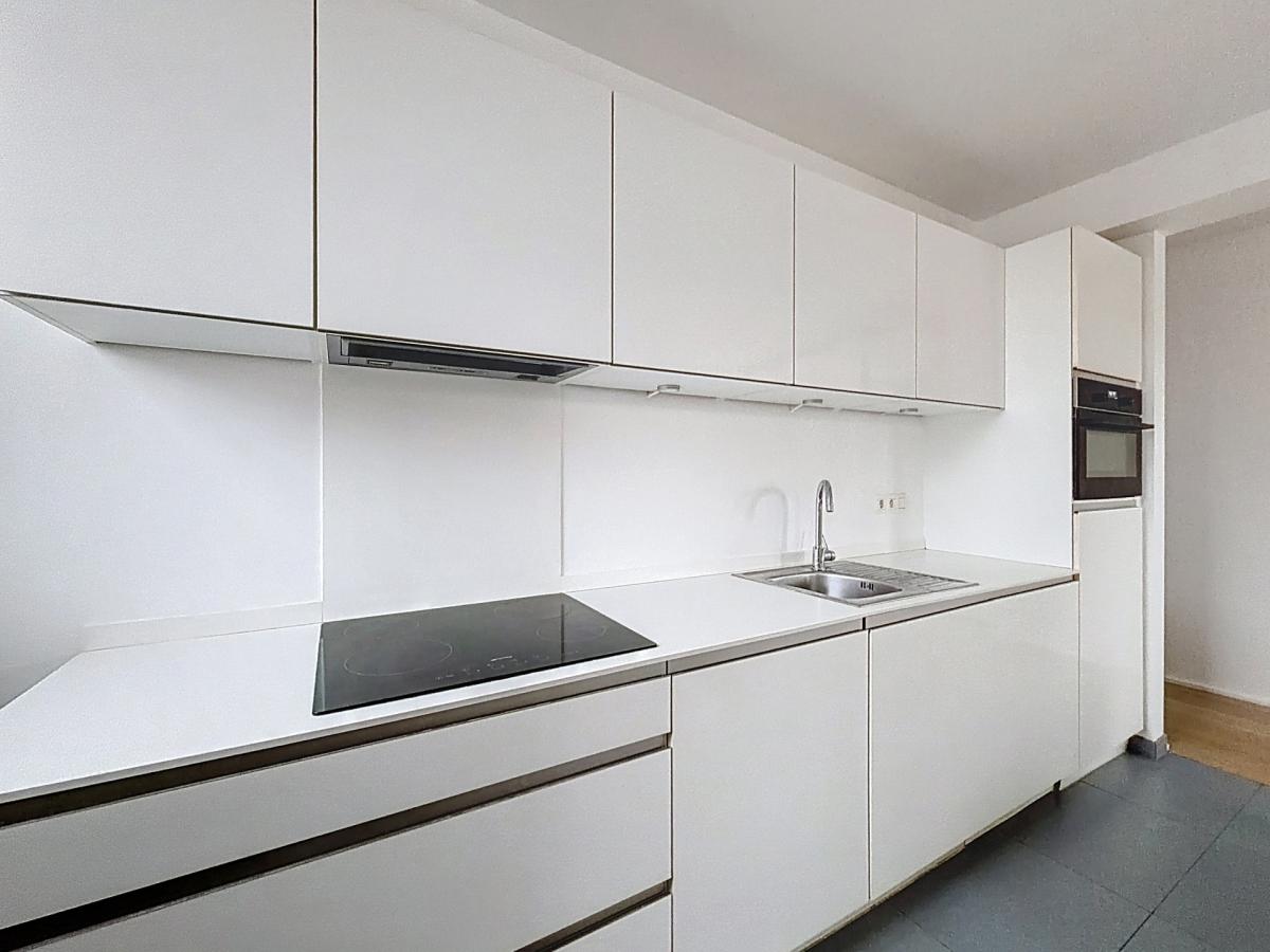 Sablon : Bel appartement 1 chambre remis à neuf