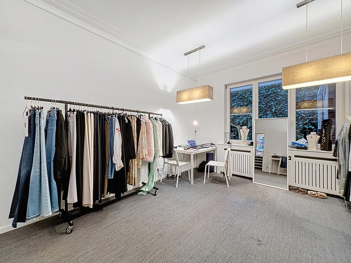 Place Brugmann : Bureaux à louer