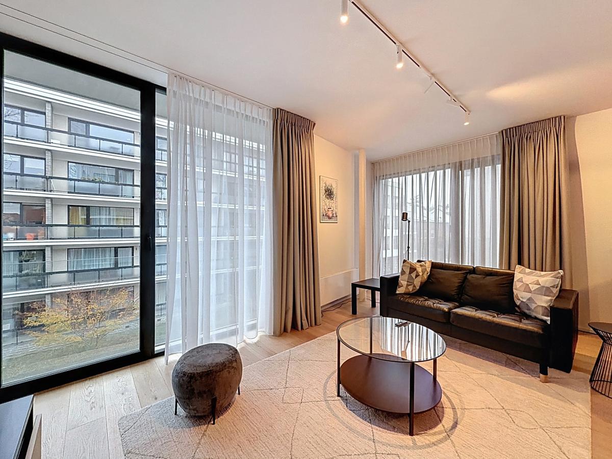 Montgomery/Cinquantenaire: Somptueux appartement meublé neuf