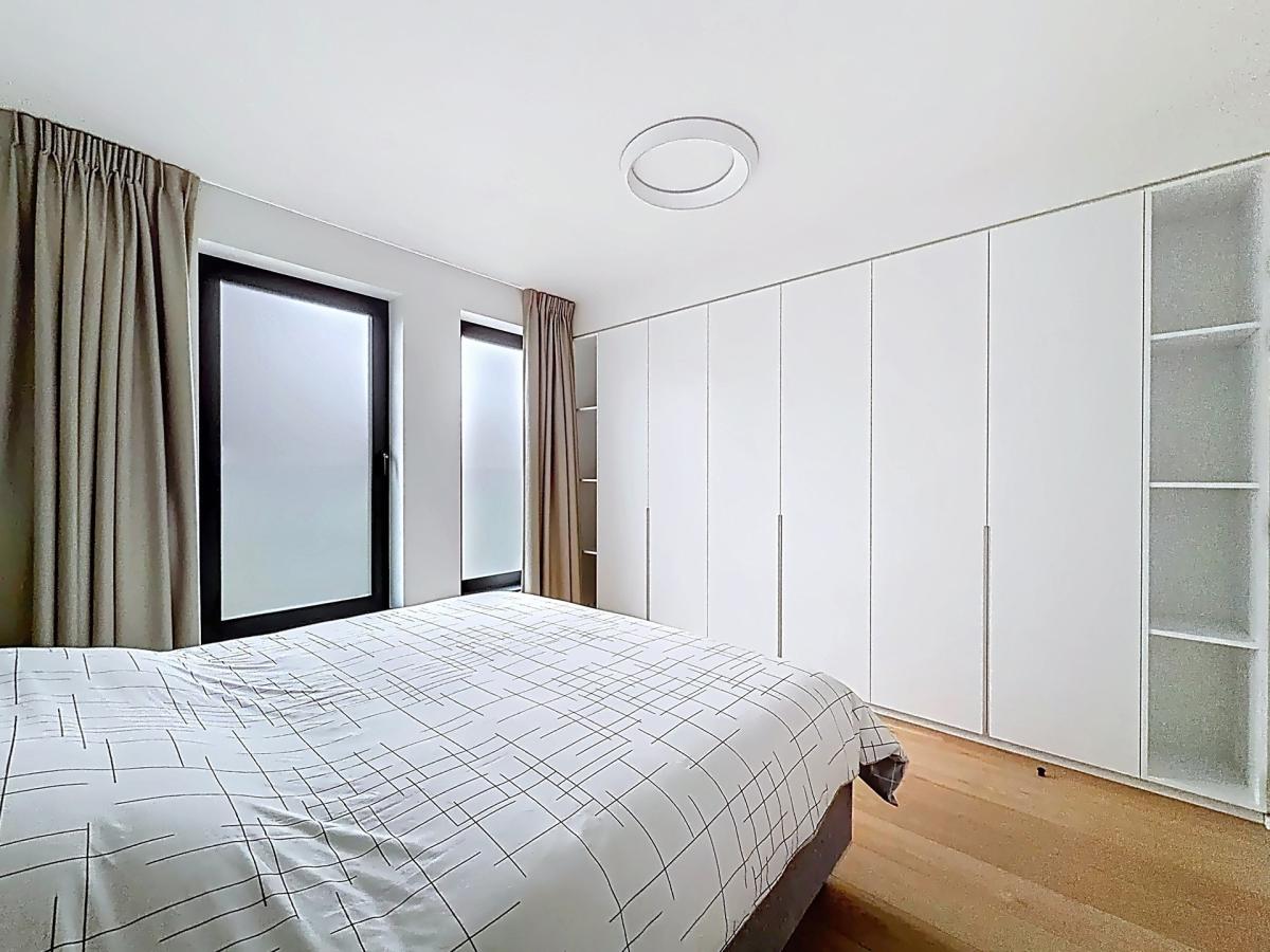 Montgomery/Cinquantenaire: Somptueux appartement meublé neuf