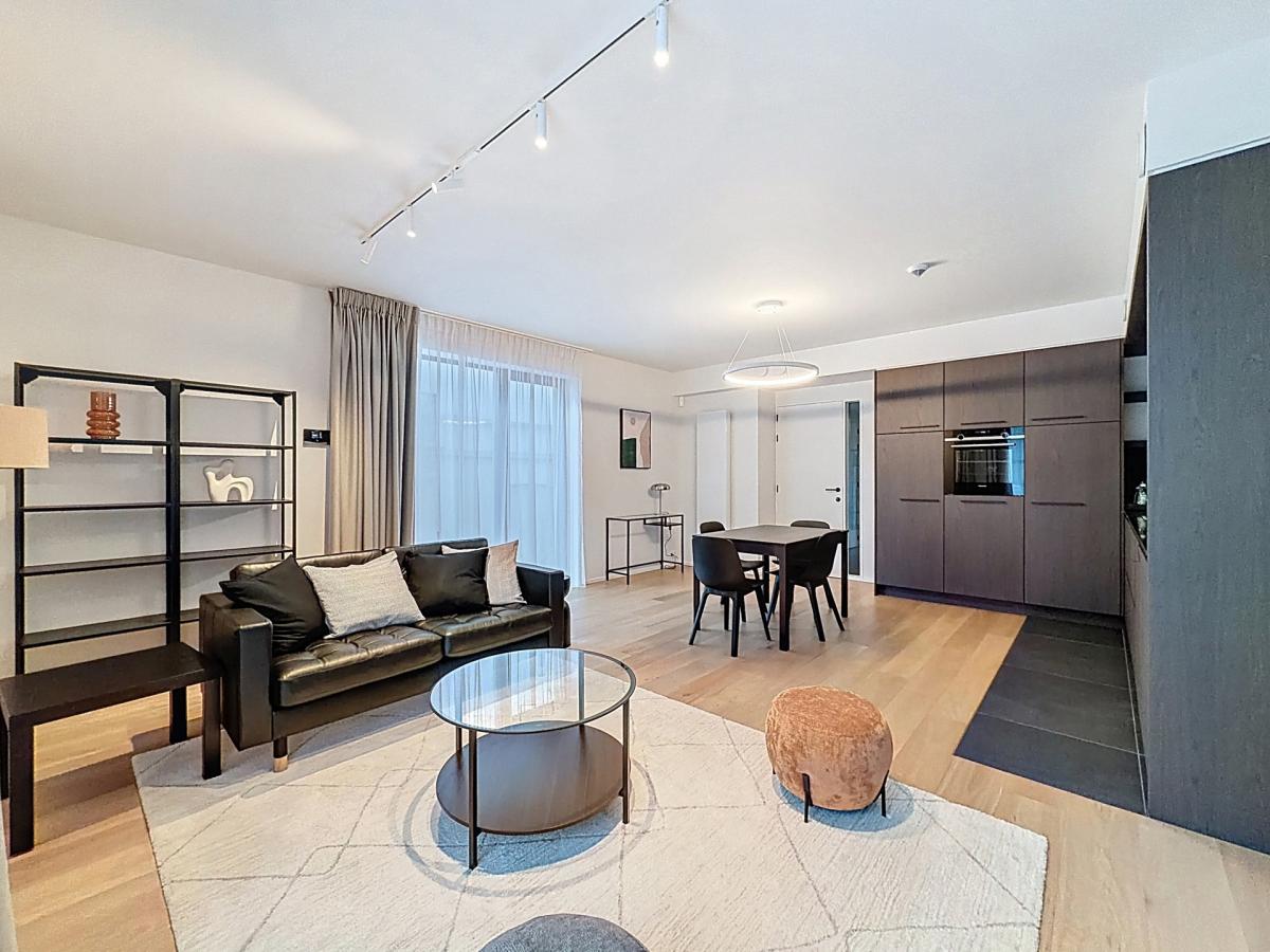 Montgomery/Cinquantenaire: Somptueux appartement meublé neuf