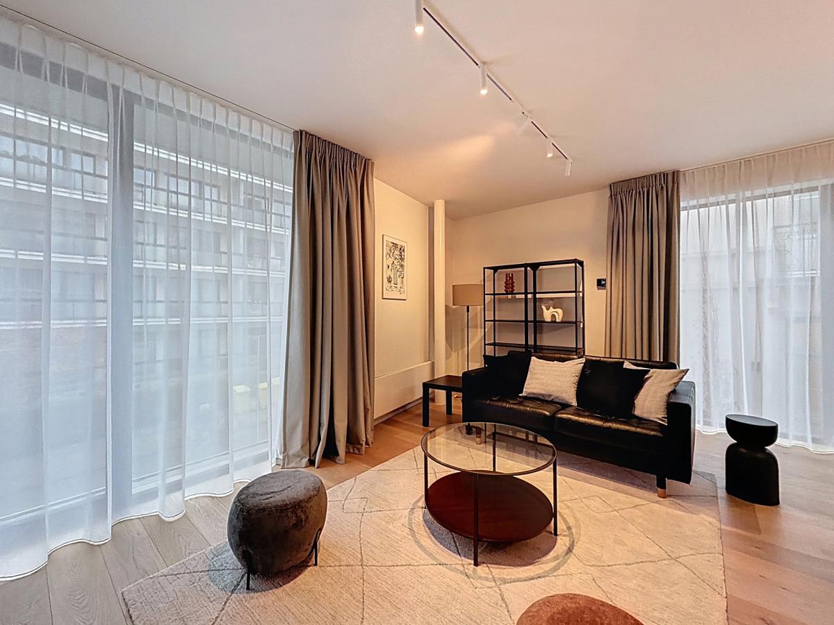 Montgomery/Cinquantenaire: Somptueux appartement meublé neuf