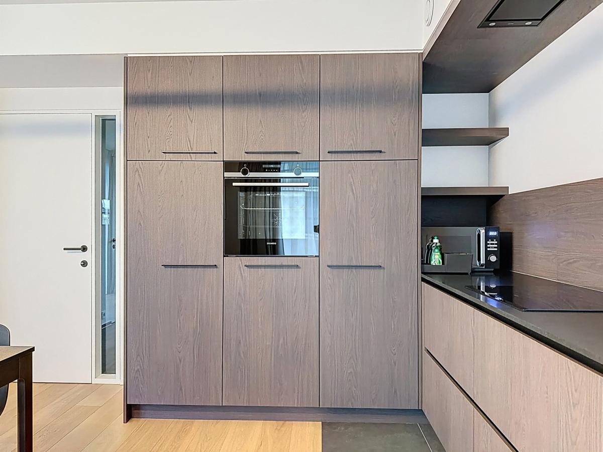 Montgomery/Cinquantenaire: Somptueux appartement meublé neuf