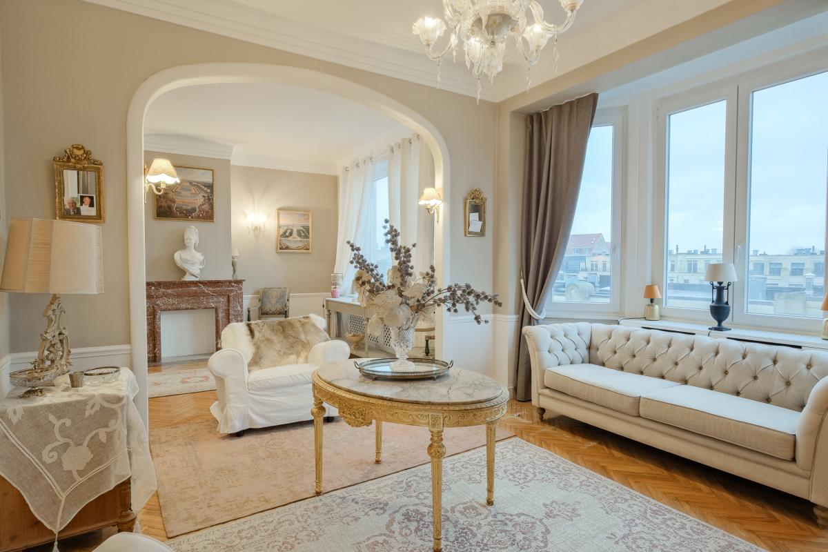 Place Brugmann, appartement 2 chambres +bureau