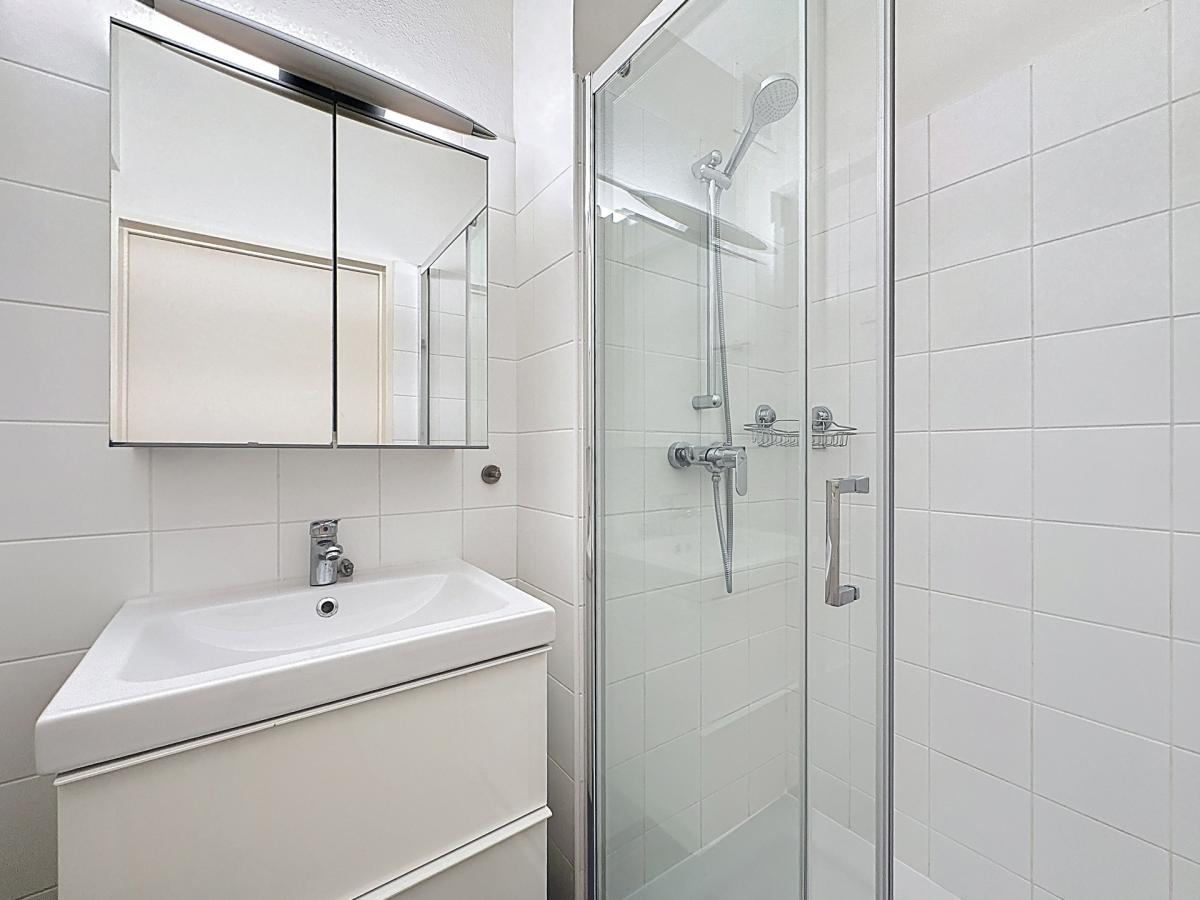 Forest, limite Uccle, lumineux appartement 3ch avec terrasse