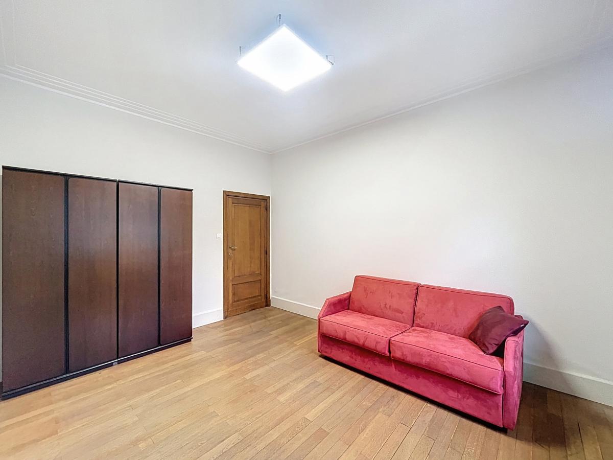 Quartier Européen : Bureau privatif ±16 m²