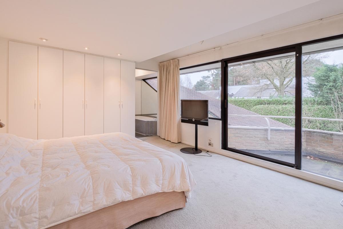 Fort Jaco: magnifique villa de ± 453 m² sur 15 ares - 5 ch.