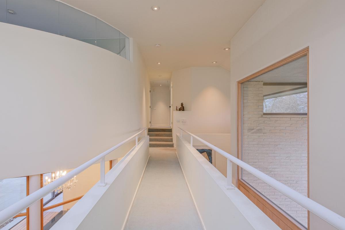 Fort Jaco: magnifique villa de ± 453 m² sur 15 ares - 5 ch.