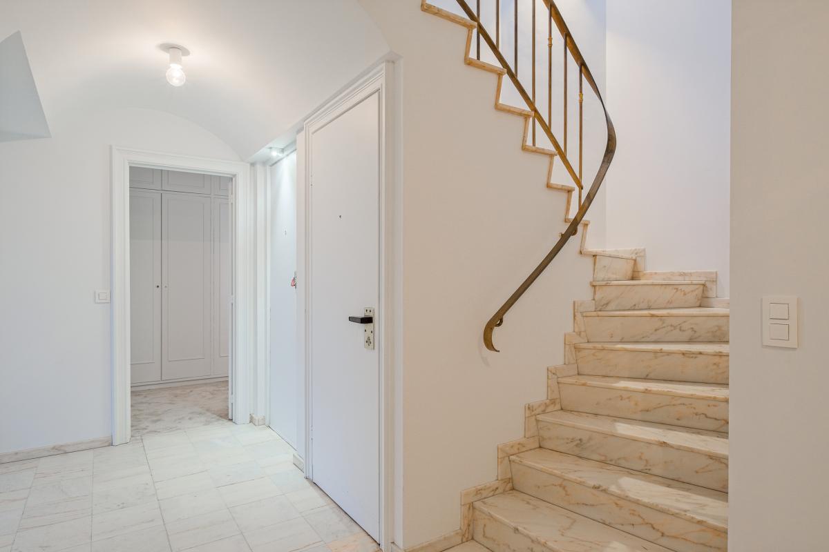 Observatoire, penthouse de 287 m²+grande terrasse  à rénover