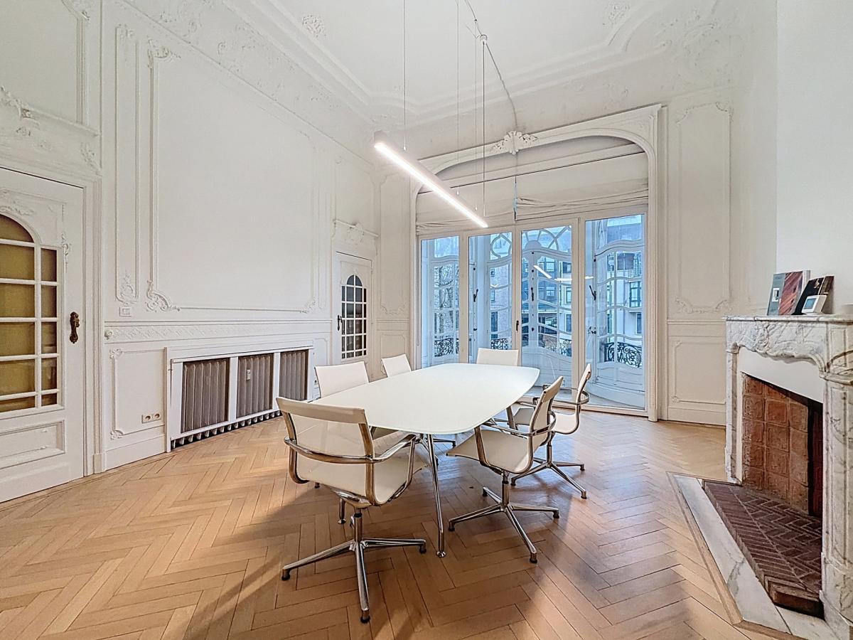 Brugmann/Héro : Bel espace de bureaux