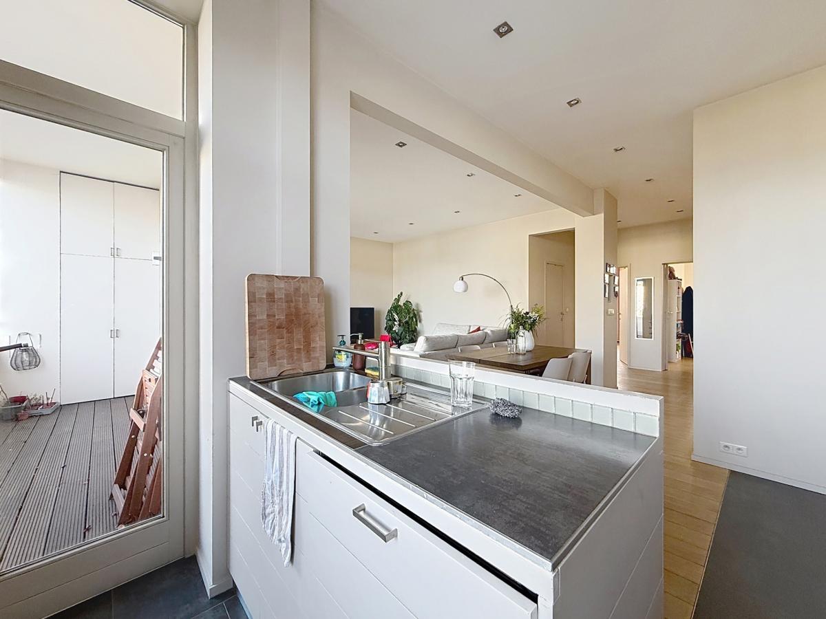 Colyns : Superbe appartement traversant avec terrasse